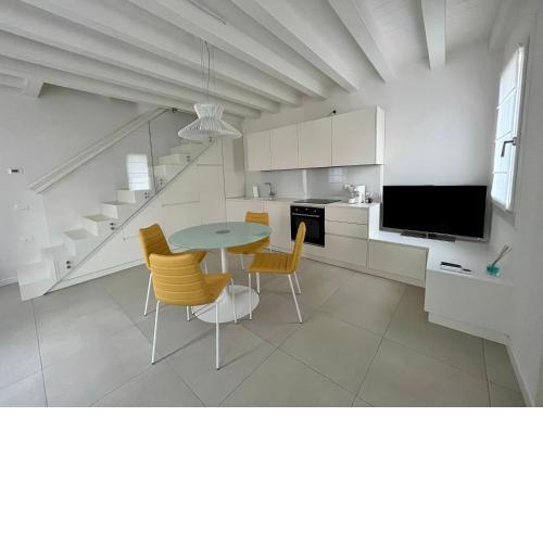 Alla Torre 735 - Stay Local