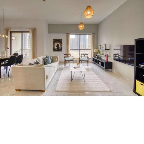 Alluring 2-BR APT Near Beach at Sadaf 1 with Marina View