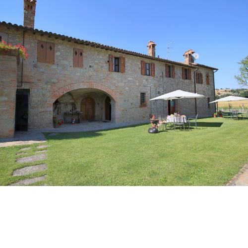 Alluring Mansion in Todi PG with Swimming Pool