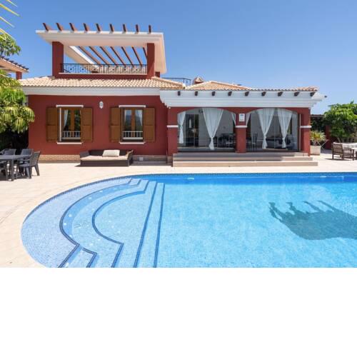 Alluring Villa in Finestrat with Swimming Pool