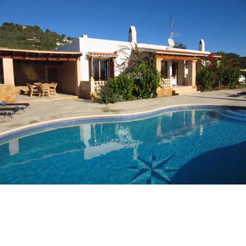 Alluring Villa in St Josep de sa Talaia With Swimming Pool