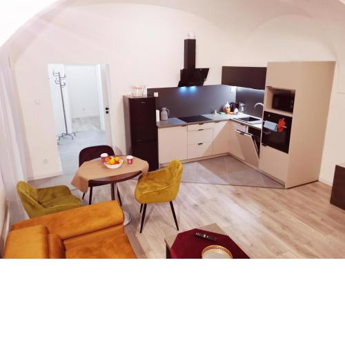 Alma Apartment DOWNTOWN