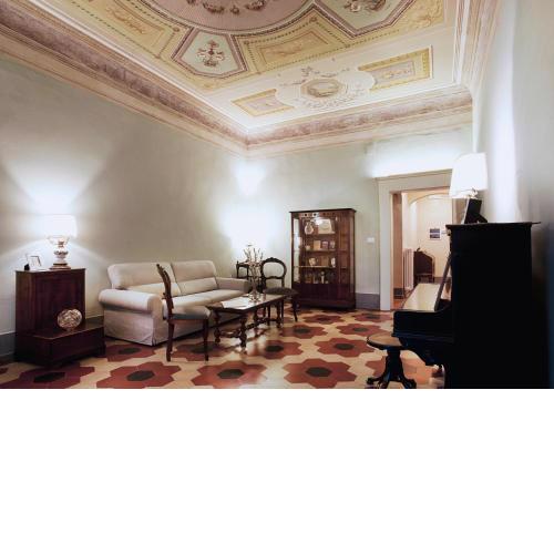 Almadelena Guest House