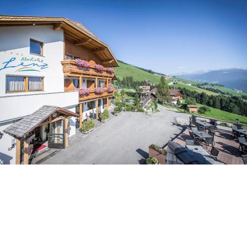 Almhotel Lenz