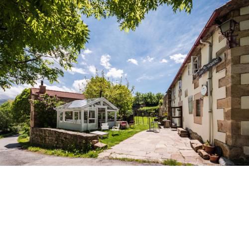 alojamiento rural alquiler completo o por habitaciones casa vaquero