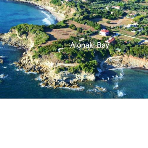 ALONAKI BAY
