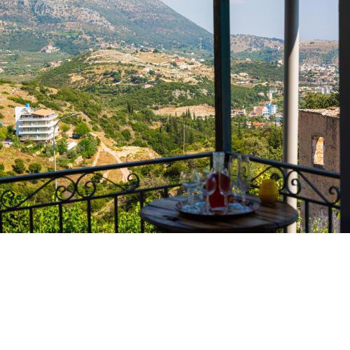 Alonia Apartment
