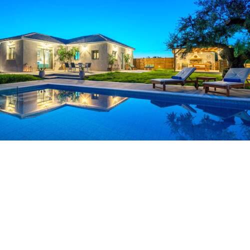 ALONIA VILLA