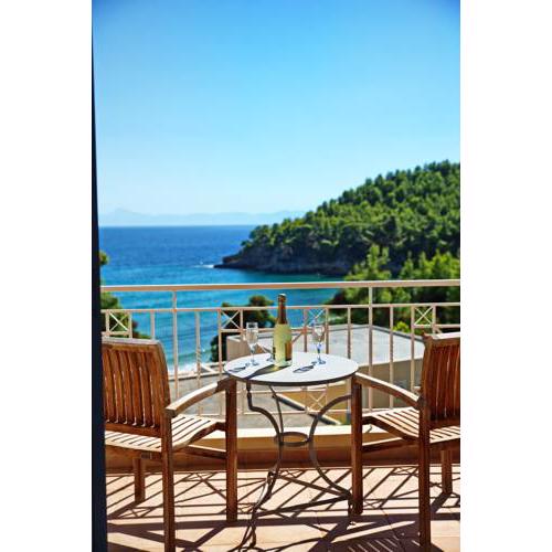 Alonissos Beach Bungalows And Suites Hotel