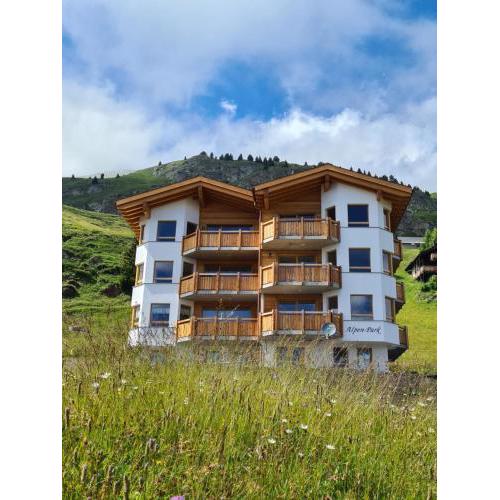 Alpen-Park Dachwohnung Ost