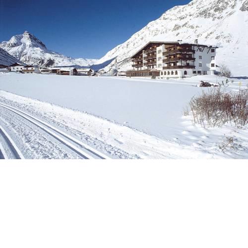 Alpenhotel Tirol