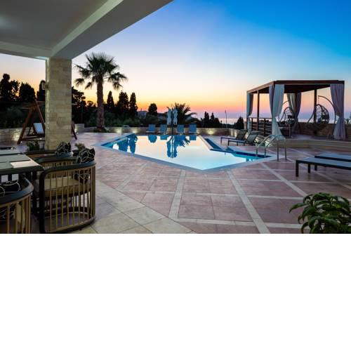 Alpha Luxury & Spa Villa