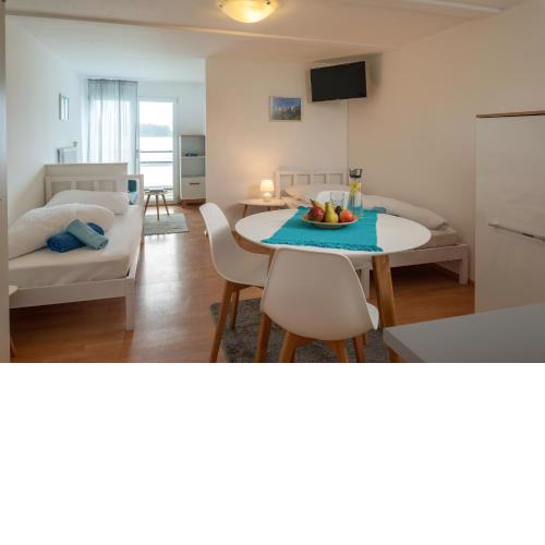 Alpine Hostel B3