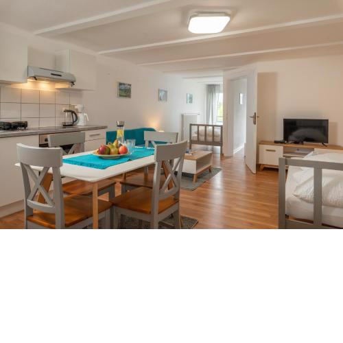 Alpine Hostel B9
