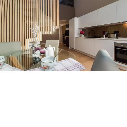 ALTIDO Chic 1 BR Flat with Terrace near Sempione