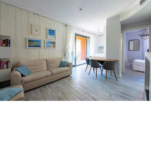 ALTIDO Cosy flat with splendid sea view