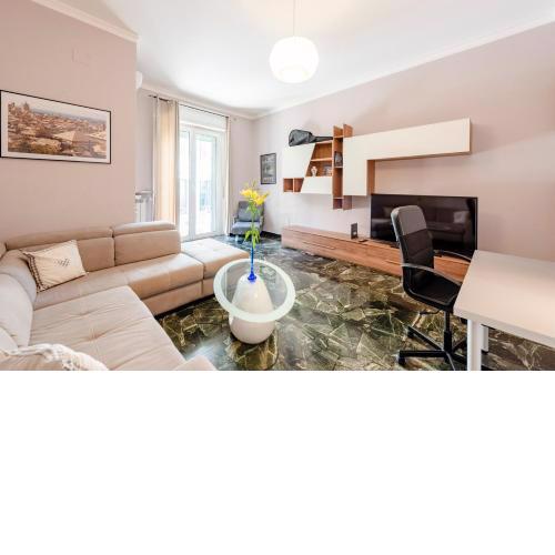 ALTIDO Cute flat with terrace