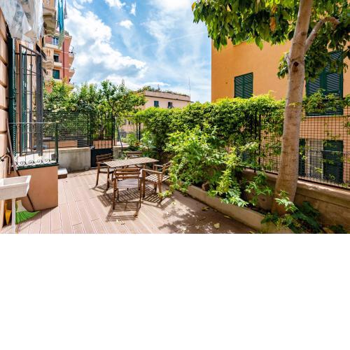 ALTIDO Fantastic house with garden