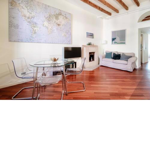 ALTIDO Fashionable Flat w/Balcony in Porta Genova