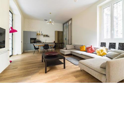 ALTIDO Modern and Spacious family flat
