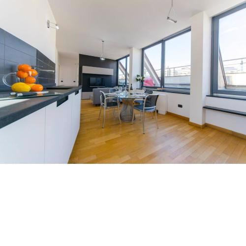 ALTIDO Modern flat next to Acquario