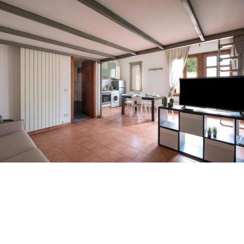 ALTIDO Spacious Apt for 4 in Pisan Residential Area