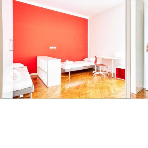 ALTIDO Vibrant 3-bed apt near the Duomo