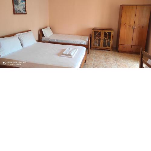 Amalias room