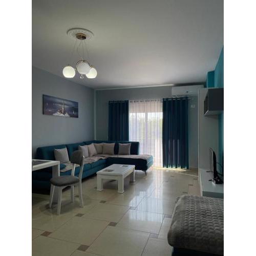 Amaris Apartments