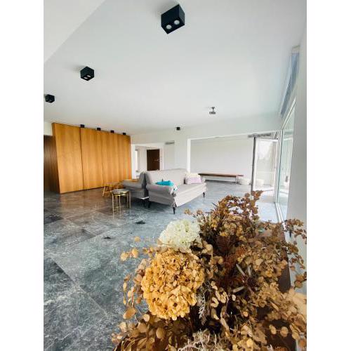 Amathus beach apartment