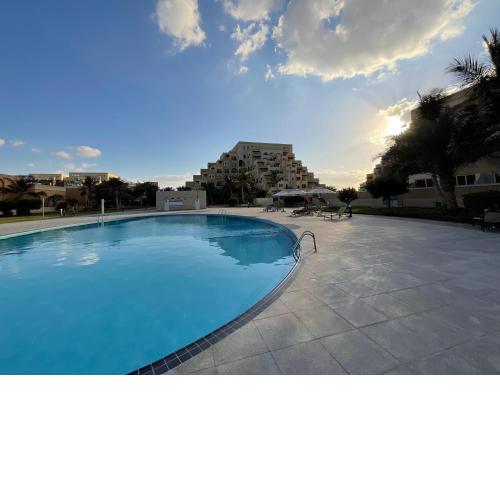 Amazing 1 Bedroom Apartment Next To The Beach