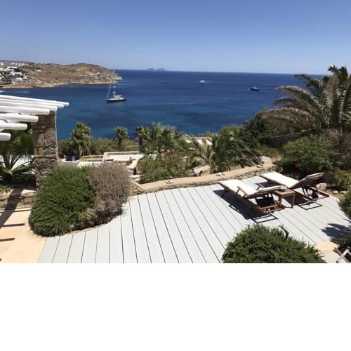 Amazing 2 bdr Villa - breathtaking sea view