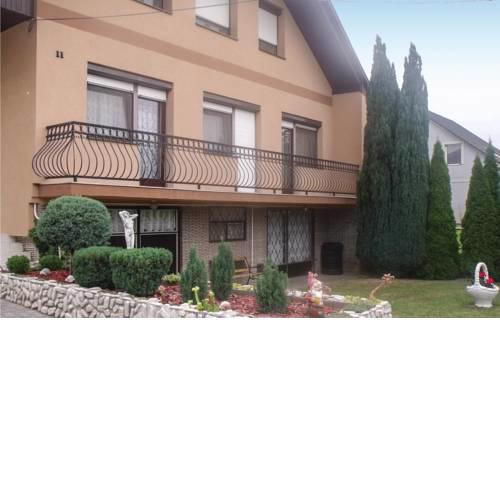 Amazing apartment in Balatonlelle w/ 2 Bedrooms