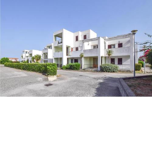 Amazing Apartment In Isca Marina With Wifi And 1 Bedrooms