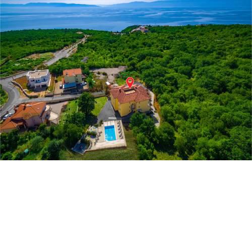 Amazing apartment in Kostrena Sveta Lucij w/ Outdoor swimming pool and 3 Bedrooms