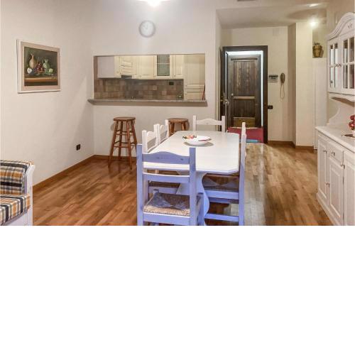 Amazing Apartment In Prati Di Tivo te With Wifi And 1 Bedrooms