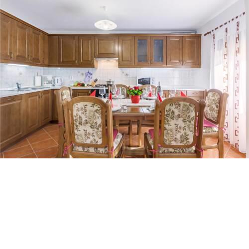 Amazing apartment in Pula with 3 Bedrooms