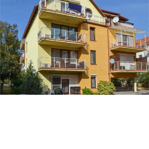 Amazing apartment in Siófok w/ Outdoor swimming pool and 1 Bedrooms