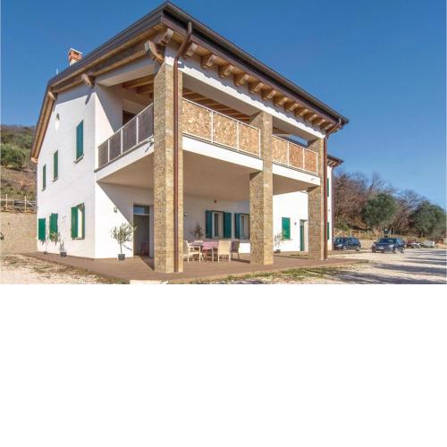 Amazing apartment in Valnogaredo PD with 3 Bedrooms, WiFi and Outdoor swimming pool