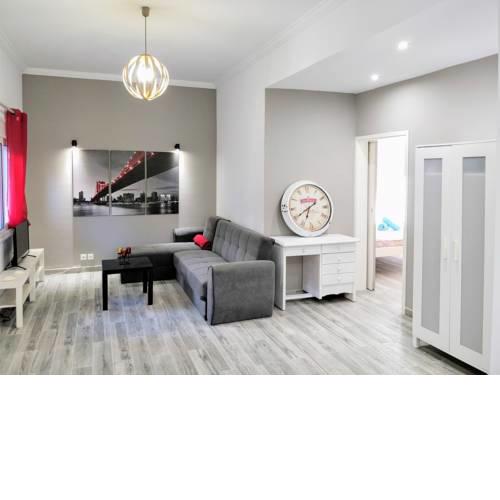 Amazing Apartment Near Old Town