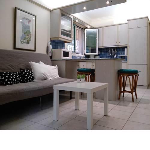 Amazing Apartment Pallini