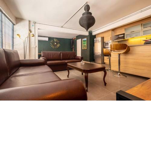 Amazing Flat with Stylish Interior in Beyoglu