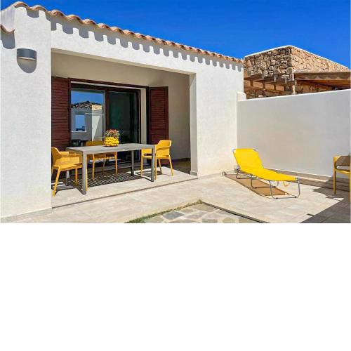 Amazing home in Baia S, Anna Budoni with WiFi and 1 Bedrooms