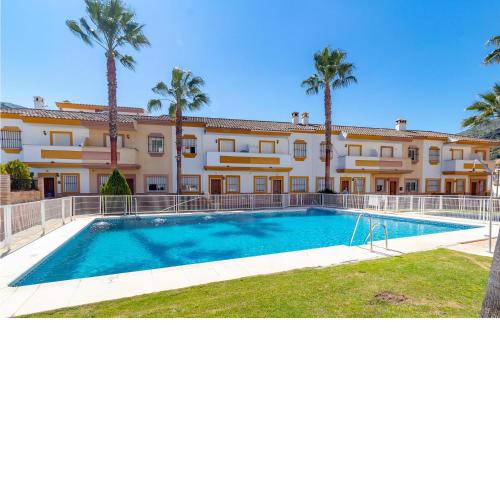 Amazing home in Benaoján with Outdoor swimming pool and 3 Bedrooms