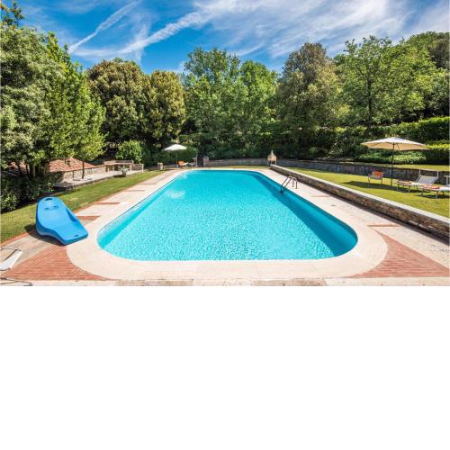 Amazing home in Castiglion fiorentino with 4 Bedrooms, Private swimming pool and Outdoor swimming pool