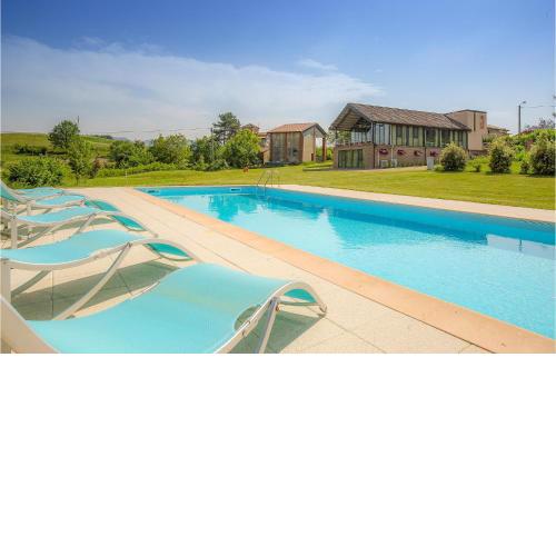 Amazing home in Fortunago with Outdoor swimming pool, Sauna and 7 Bedrooms