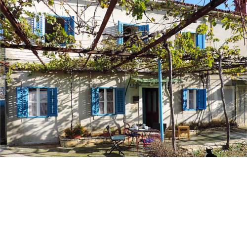 Amazing home in Koromacno w/ 2 Bedrooms