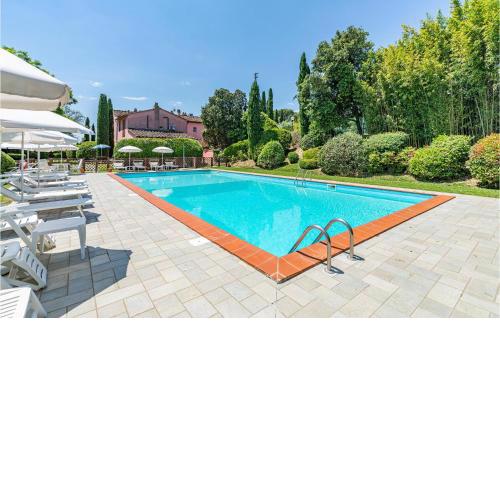 Amazing home in Larciano with WiFi, Private swimming pool and Outdoor swimming pool
