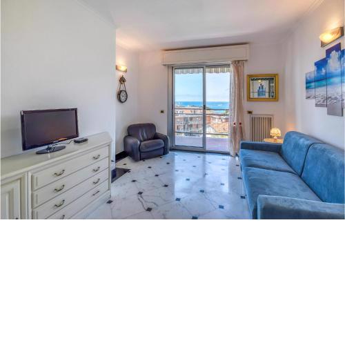 Amazing home in Lavagna with WiFi and 1 Bedrooms