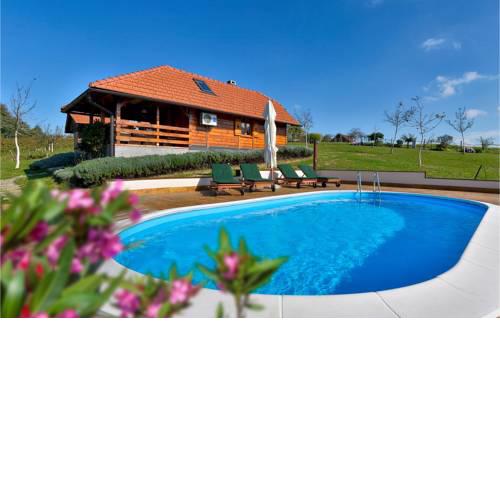 Amazing home in Lepoglava w/ Outdoor swimming pool and 2 Bedrooms